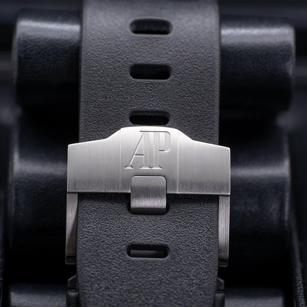Audemars Piguet Royal Oak Offshore Diver 15710ST 42mm Box & Papers