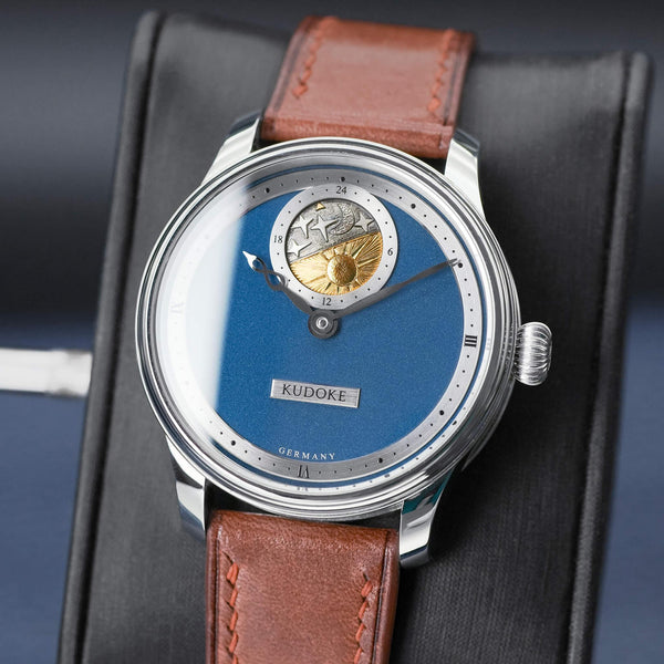 Close-up opposing view of Kudoke 2 "Deep Blue" Limited Edition
