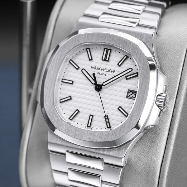 Patek Philippe Nautilus 5711/1A-011 White Dial 2012 Box & Papers