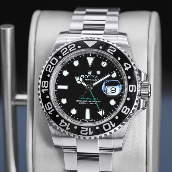 Slight angled view showing crown on Rolex GMT-Master II 116710LN Green Arrow