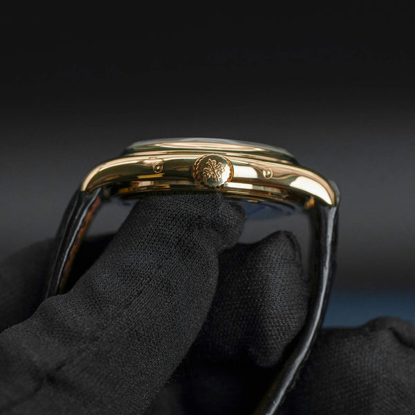 Side profile of Patek Philippe Annual Calendar 5035J Yellow Gold