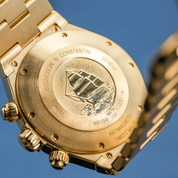 Caseback of Vacheron Constantin Overseas 49150 Yellow Gold White Dial