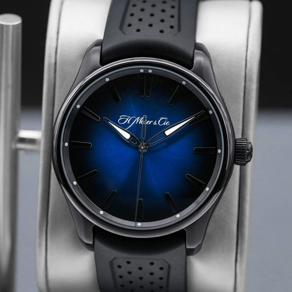 H. Moser & Cie Pioneer 3200-1205 Funky Blue Fume Dial 43mm Box 2021 Box & Papers