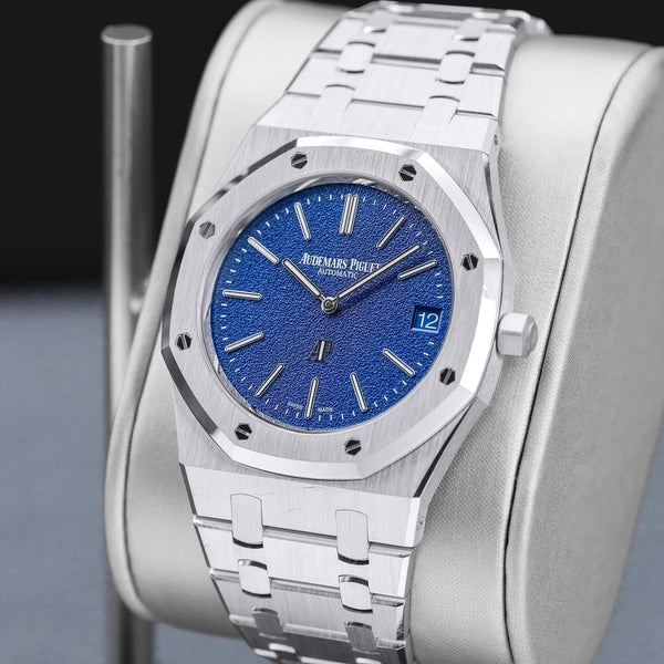 Audemars Piguet Royal Oak "Jumbo" Extra Thin 16202BC Blue 39mm 2024 Box & Papers