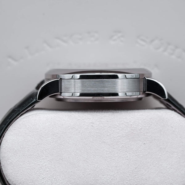 Side profile of A. Lange & Sohne Zeitwerk 140.029 case