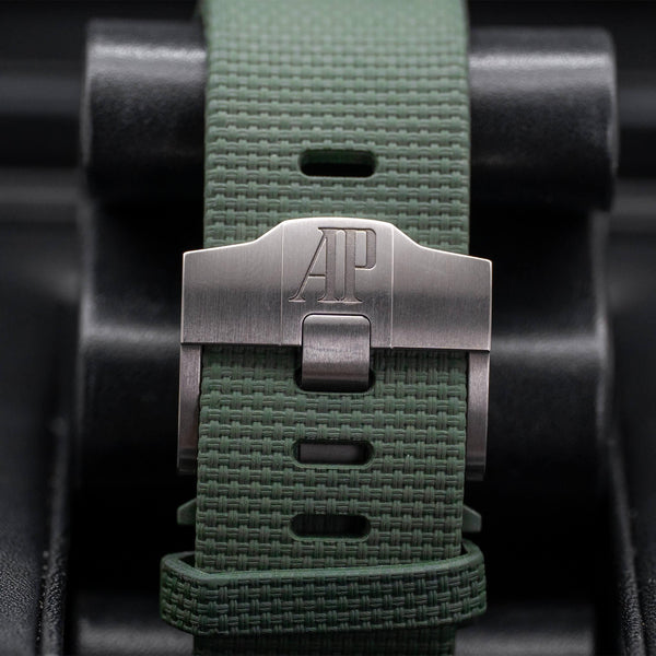 Audemars Piguet Royal Oak Offshore Chronograph 26405CE strap and buckle detail