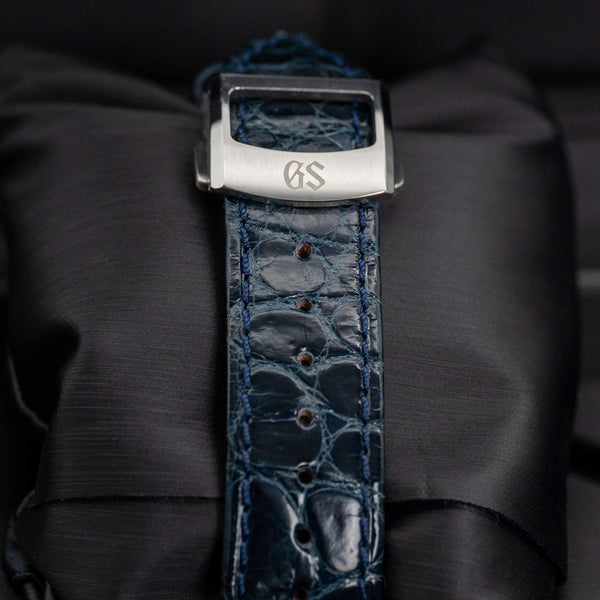Grand Seiko Soko Frost SBGA471 strap and buckle detail