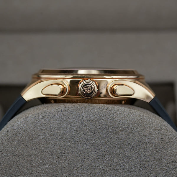 Side profile of Parmigiani Fleurier Tondagraph GT Chronograph PFC903-1500/40 case