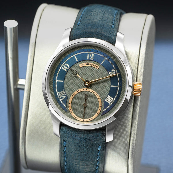 Close-up opposing view of J.N. Shapiro Infinity Custom Series