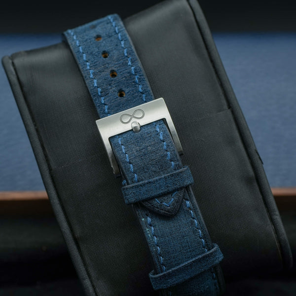 J.N. Shapiro Infinity Custom Series strap and buckle detail