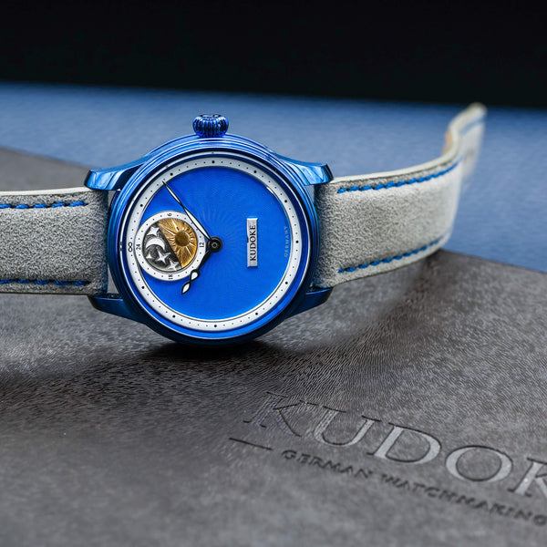 Angled macro view of Kudoke 2 “Starry Night” Limited Edition