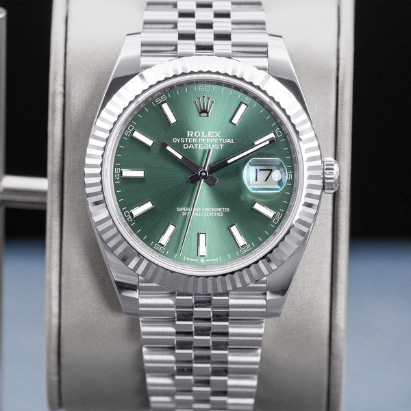 Rolex Datejust 126334 Green Dial Fluted Jubilee Box & Papers