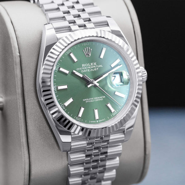 Rolex Datejust 126334 Green Dial Fluted Jubilee Box & Papers