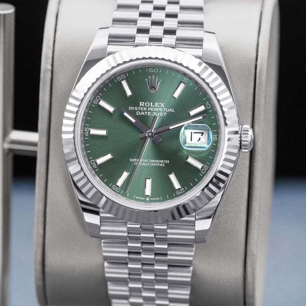Rolex Datejust 126334 Green Dial Fluted Jubilee Box & Papers