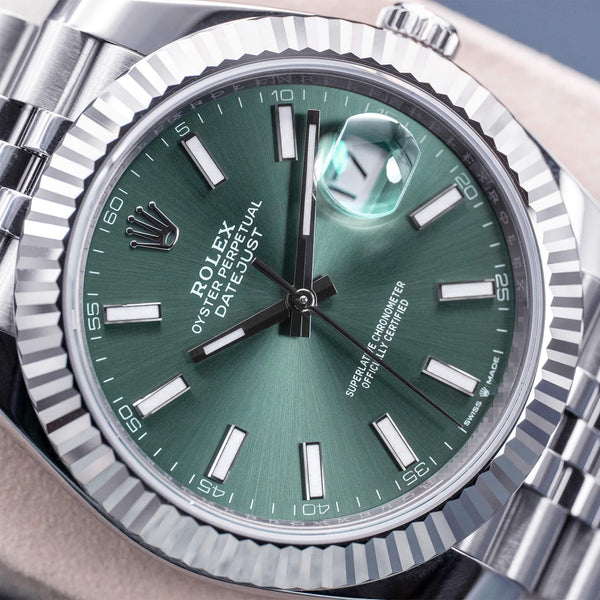 Rolex Datejust 126334 Green Dial Fluted Jubilee Box & Papers