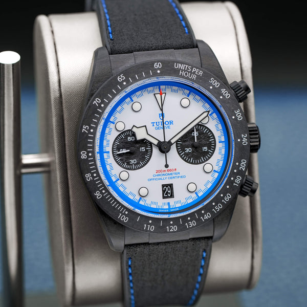 Slight angled view of Tudor Black Bay “Carbon 25” M79377KN