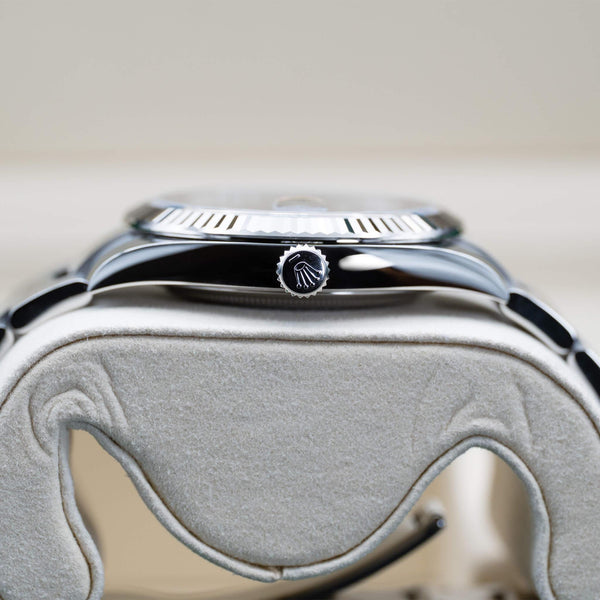 Opposite side view of Rolex Datejust 126334 Black Diamond Dial case