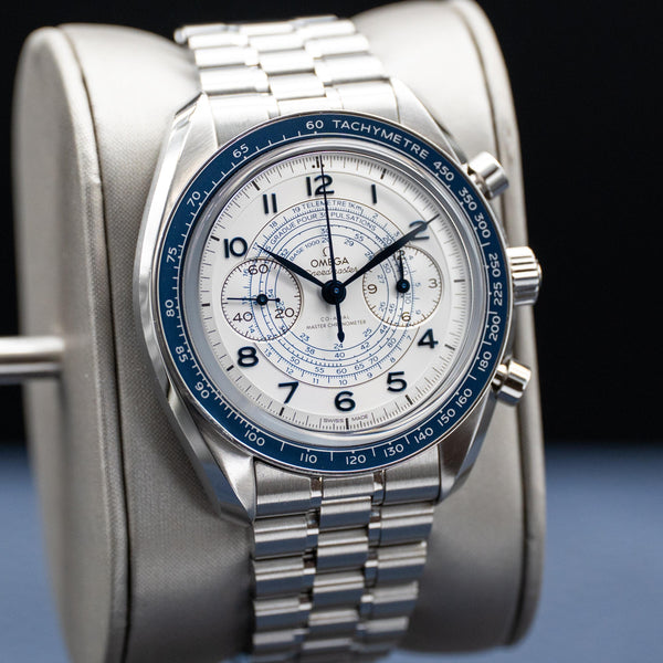 Close-up angled view of Omega Speedmaster Chronoscope White Dial