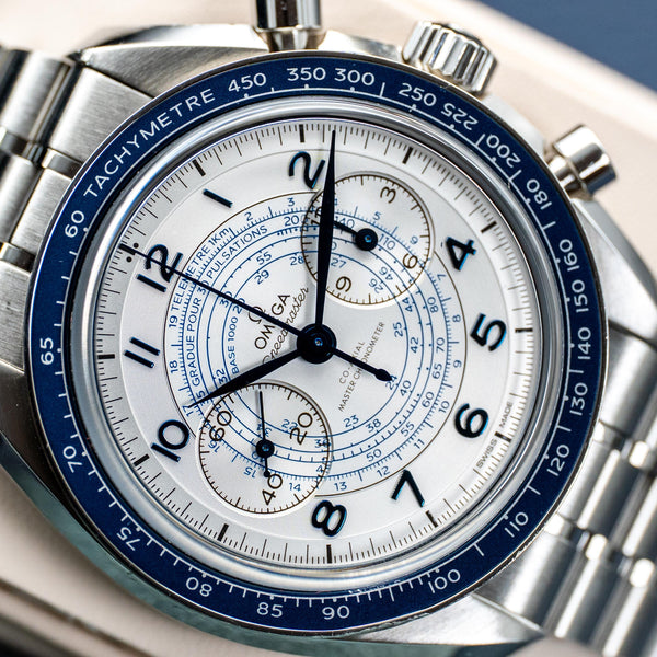 Angled macro view of Omega Speedmaster Chronoscope White Dial