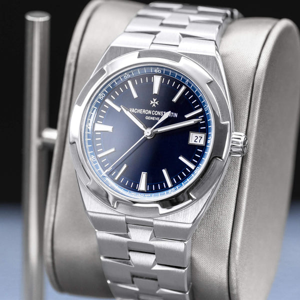 Angled opposing view with reflection of Vacheron Constantin Overseas 4500V Blue Dial