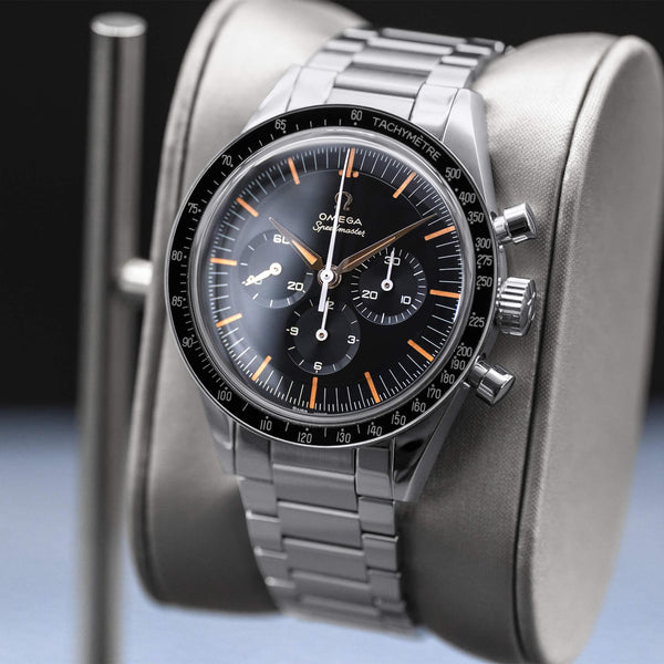 Angled opposing view with reflection of Omega Speedmaster FOiS 39.7mm 2025