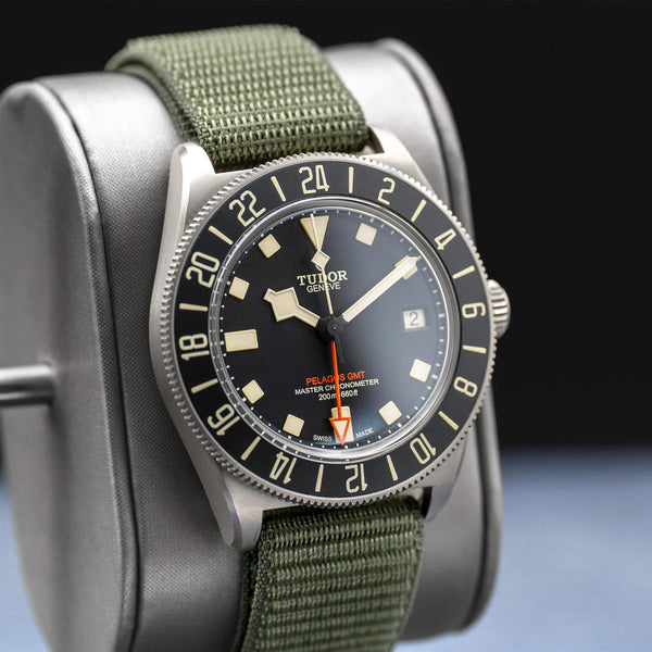 Angled view with reflection of Tudor Pelagos FXD GMT M2542G267NU