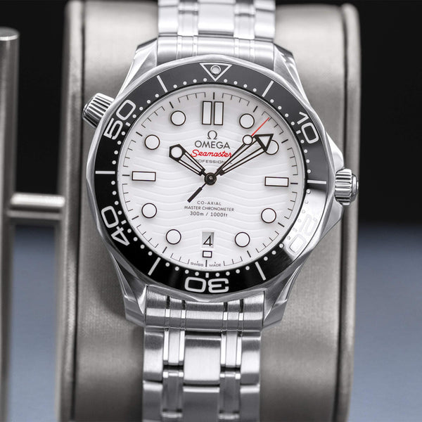 Omega Seamaster Diver 300M White Dial 42mm 2024 Box & Papers