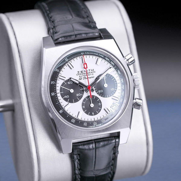 Angled view with reflection of Zenith Chronomaster El Primero A384 Revival Silver Dial
