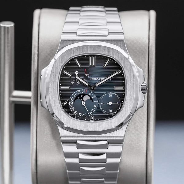 Patek Philippe Nautilus 5712/1A-001 Blue Dial 40mm 2022 Box & Papers
