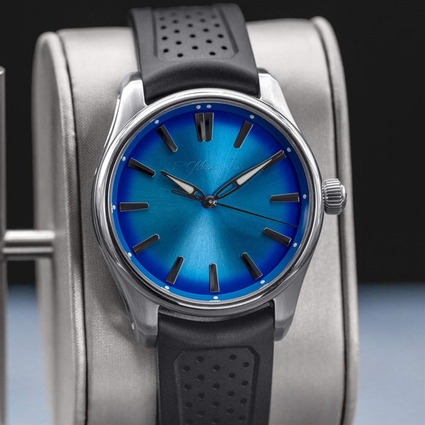 H. Moser & Cie Pioneer 3200-1217 Artic Blue Dial 40mm 2023 Box & Papers