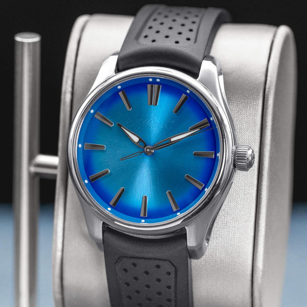 H. Moser & Cie Pioneer 3200-1217 Artic Blue Dial 40mm 2023 Box & Papers
