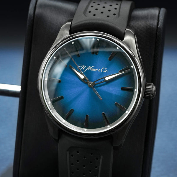 H. Moser & Cie Pioneer Centre Seconds 3200-1205 Funky Blue Fume Dial 43mm 2021 B