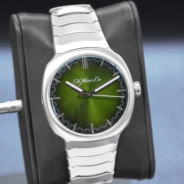 H. Moser & Cie Streamliner Centre Seconds Matrix Green 6201-1200 2022 Box & Pape