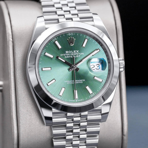 Rolex Datejust 126300 Green Dial Smooth 41mm Box & Papers