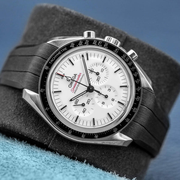 Omega Speedmaster Professional Moonwatch Sapphire 42mm 2026 Box & Papers
