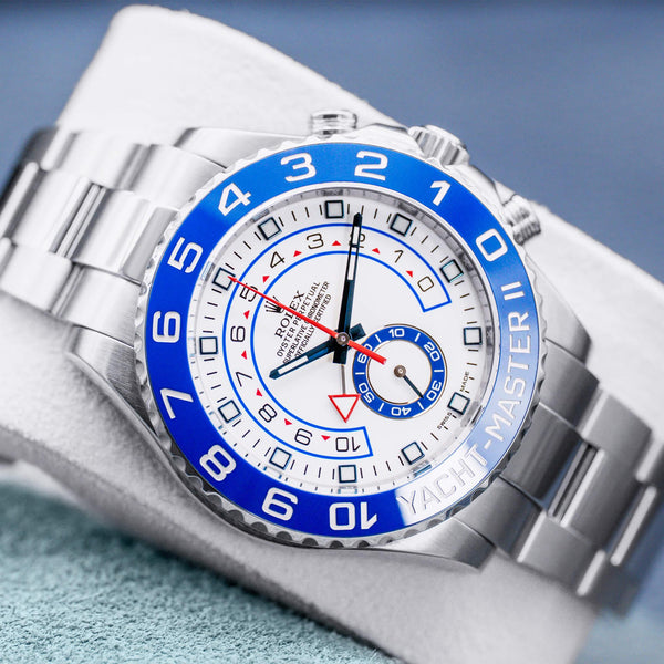 Front view of Rolex Yacht-Master II 116680 White Dial