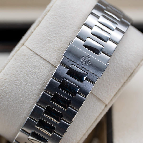 Patek Philippe Nautilus Travel Time 5990/1A strap and buckle detail