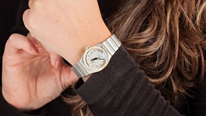 Discover Women’s Luxury Watches: Iconic Models, Prices, and Buying Advice