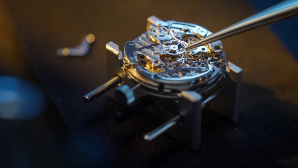 Mechanical Watches: Understanding the Art Behind the Movement