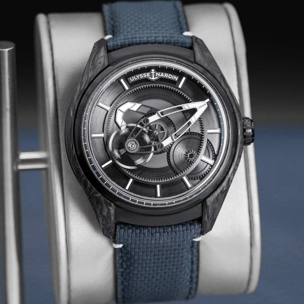 Slight angled view of Ulysse Nardin Freak X Carbon 2303-270/CARB 