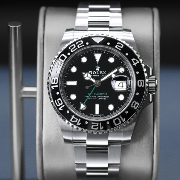 Central view of Rolex GMT-Master II 40mm 2019 