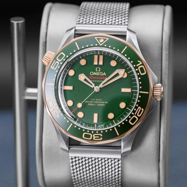 Omega Seamaster Diver Bronze-Gold 42mm 2025 Box & Papers