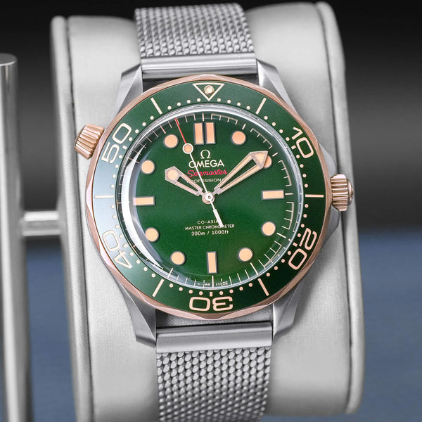 Omega Seamaster Diver Bronze-Gold 42mm 2025 Box & Papers
