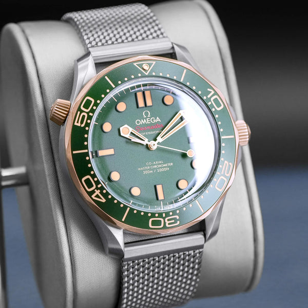 Omega Seamaster Diver Bronze-Gold 42mm 2025 Box & Papers