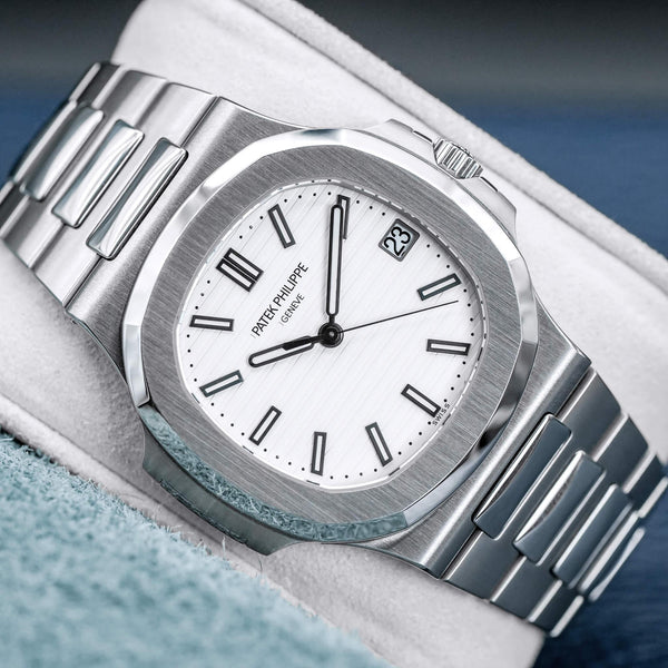 Patek Philippe Nautilus 5711/1A-011 White Dial 2012 Box & Papers
