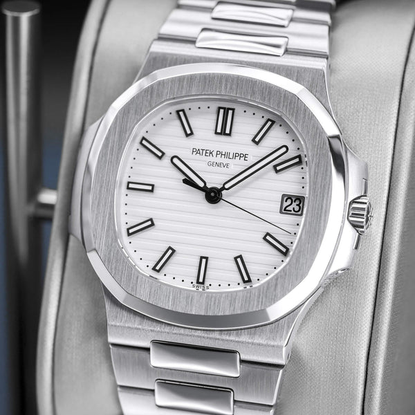 Patek Philippe Nautilus 5711/1A-011 White Dial 2012 Box & Papers