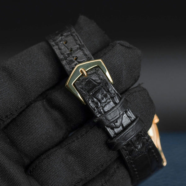 Patek Philippe Annual Calendar 5035J Yellow Gold strap and buckle detail