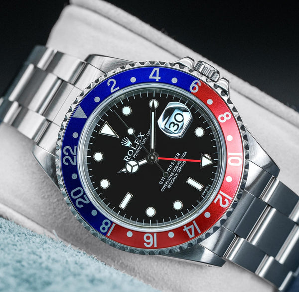 Rolex GMT Master 16700 “Pepsi” 40mm Box & Papers