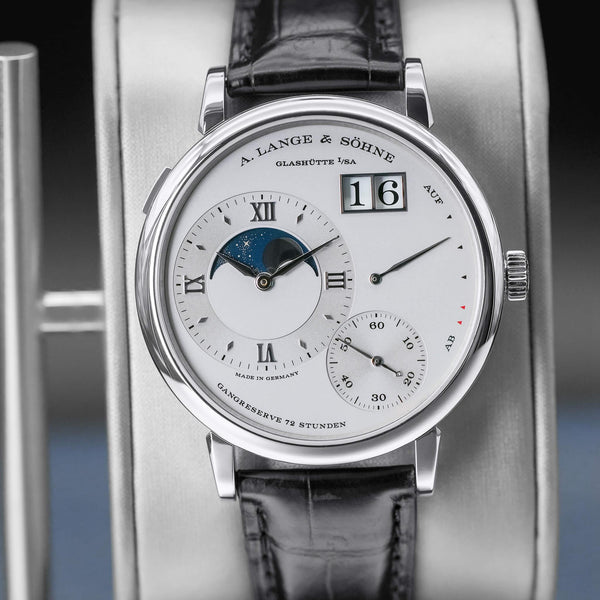 Central view of A. Lange & Sohne Grand Lange 1 139.025 Platinum 