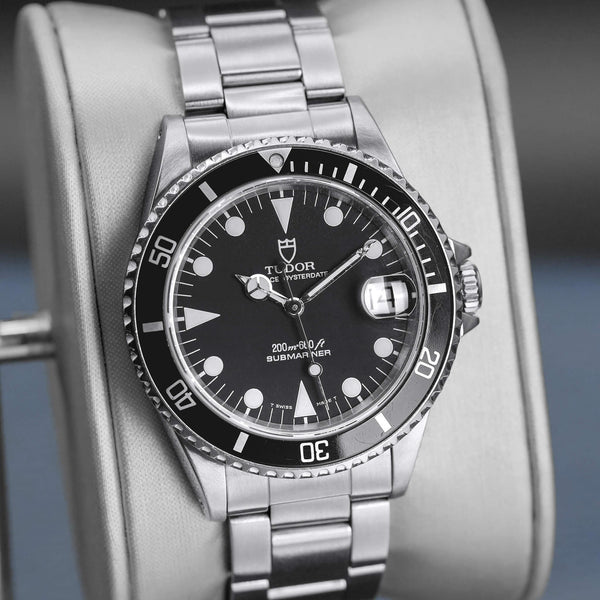 Slight angled view of Tudor Submariner 75090 Black Dial 